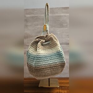 Crochet Drawstring Backpack in Beige & Blue